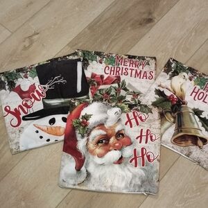 Set A Four Christmas 11 X12 Pillow Cases For Throw Pillows Zip Closures Soft NWT
